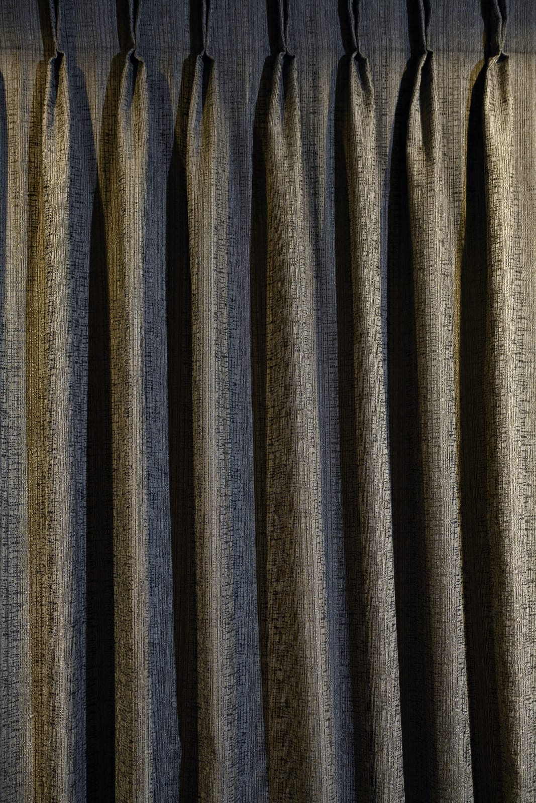 Italian Embossed — image 3