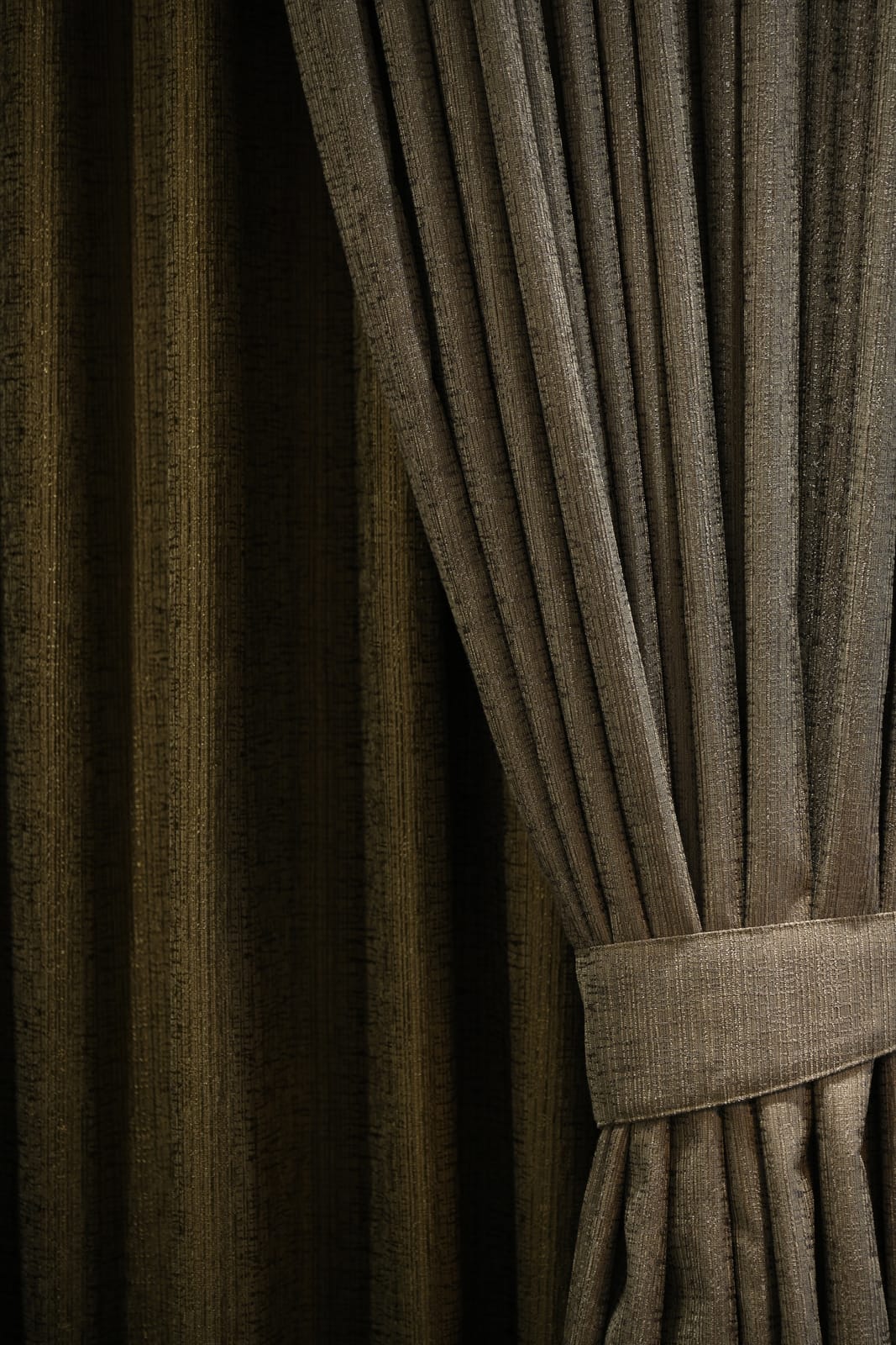 Italian Embossed — image 6