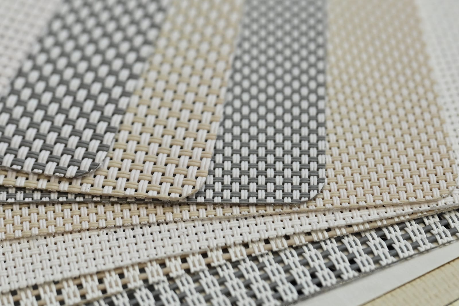 Vertical Blinds — image 3